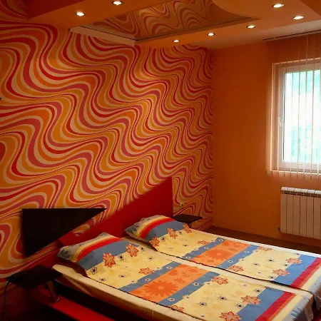 Тристаен Апартамент Варна Apartment Varna
